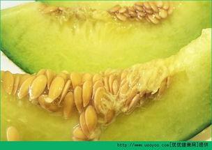 小孩发烧可以吃哈密瓜,天然清凉水果的神奇疗效