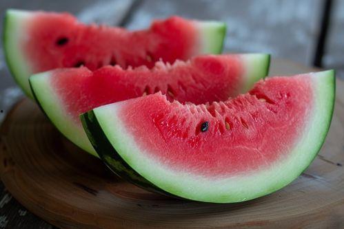 吃瓜高清壁纸下载,高清壁纸下的吃瓜时刻