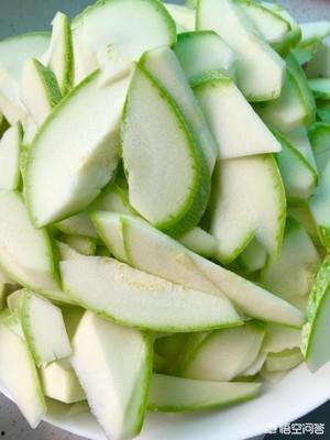 角瓜可以炒着吃嘛,炒制美味新体验
