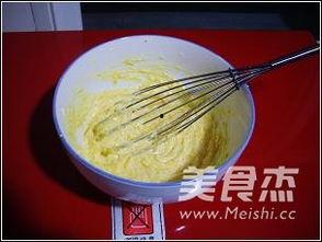 大妈吃瓜饼的视频,趣味横生美食瞬间