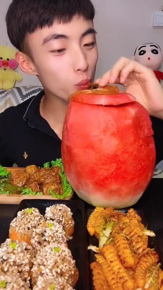 吃瓜仔小可乐,揭秘娱乐圈那些不为人知的幕后故事