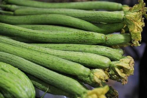 帮人吃瓜的叫什么,揭秘“帮人吃瓜”背后的趣味与真相