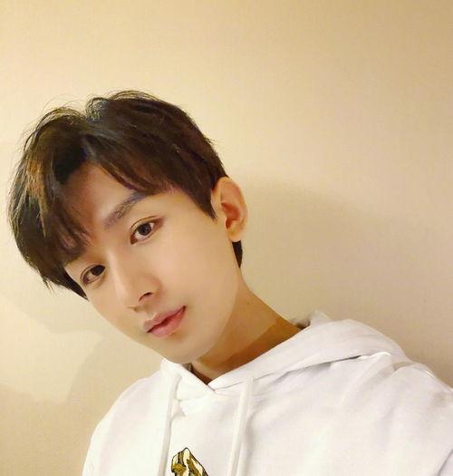 张小寒吃瓜成毅袁冰妍,揭秘成毅袁冰妍幕后故事