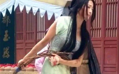 横店群众吃瓜视频下载,揭秘影视基地幕后生活