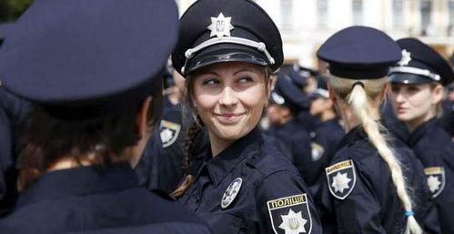 女警pk警察吃瓜