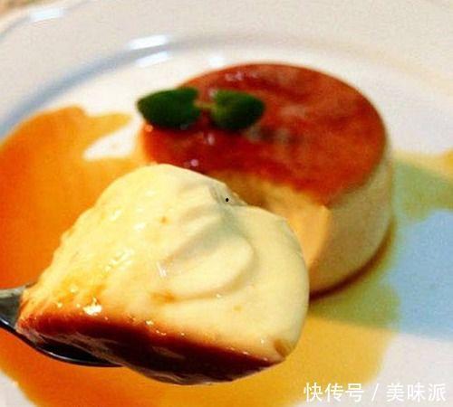 布丁和糖豆吃瓜,甜蜜时光尽享夏日