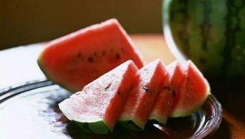 小麻吃瓜,揭秘娱乐圈那些不为人知的幕后故事  第3张