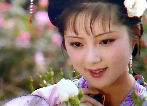 红楼宝钗的吃瓜人生