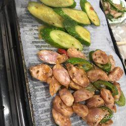 东北特色吃瓜场景,瓜香四溢,欢声笑语满园春 第2张 东北特色吃瓜场景,瓜香四溢,欢声笑语满园春 第2张