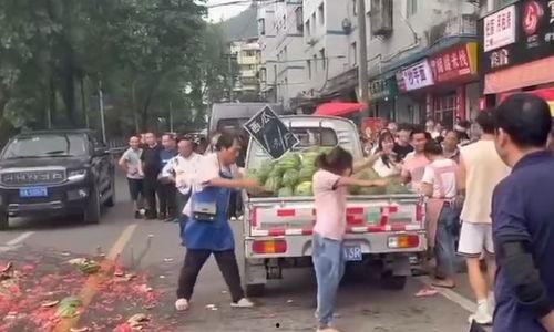 滕州吃瓜事件学生被打,学生被打引发社会关注  第1张