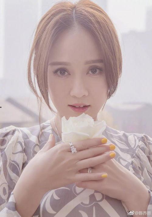 陈乔恩吃瓜少女视频,揭秘娱乐圈幕后故事  第1张