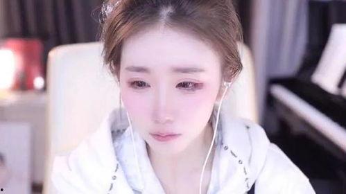吃瓜男主播漂亮,揭秘吃瓜男主播的美丽蜕变之路  第3张